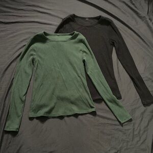 Lot of 2 Old Navy Ribbed Long Sleeve Tops Dark Green and Black Size Medium